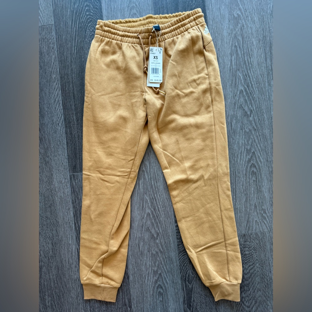 Adidas jogger sweat pants
